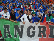 Angri tifosi nazionale